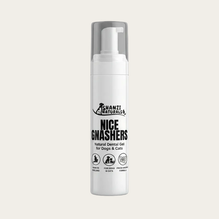 Shanzi Naturals Nice Gnashers natural dental gel for dogs and cats on a white background